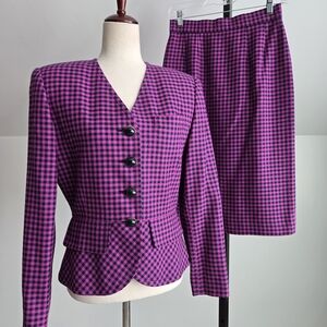 Liz Claiborne Silk Blend Pink and Black Houndstooth Blazer and Skirt Set